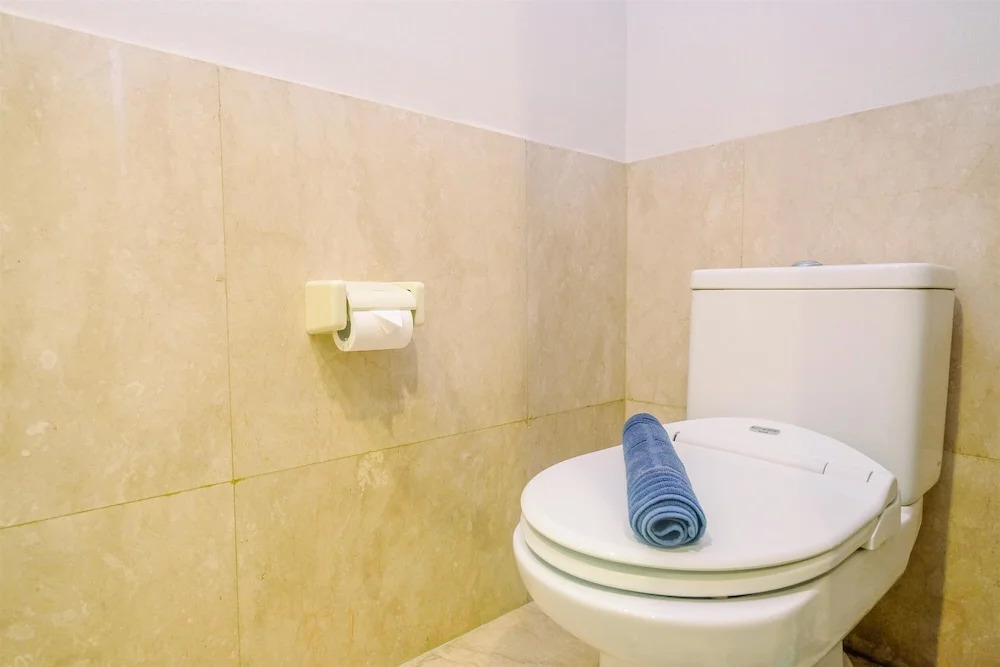 New Furnished And Comfortable 2Br At The Mayflower Apartment