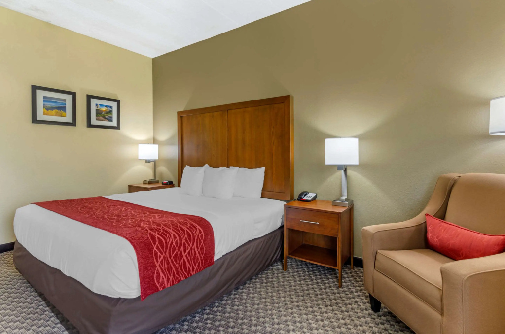 Spark by Hilton Waynesboro