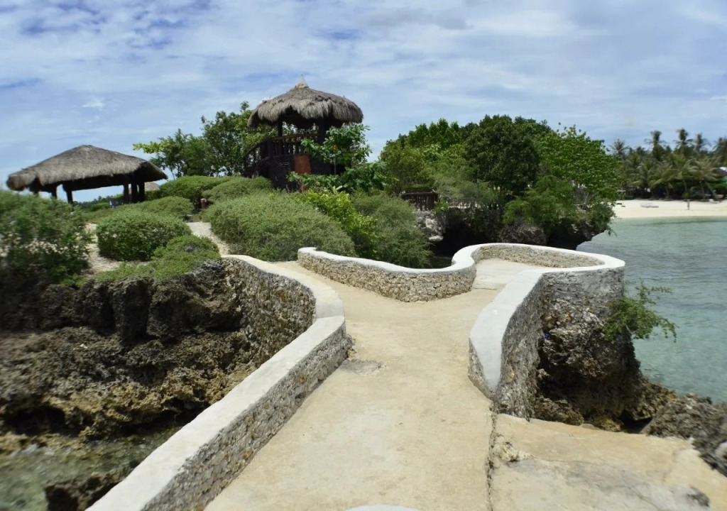 Mangodlong Rock Resort