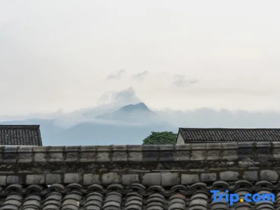 Jinyue Yuanlai Guesthouse