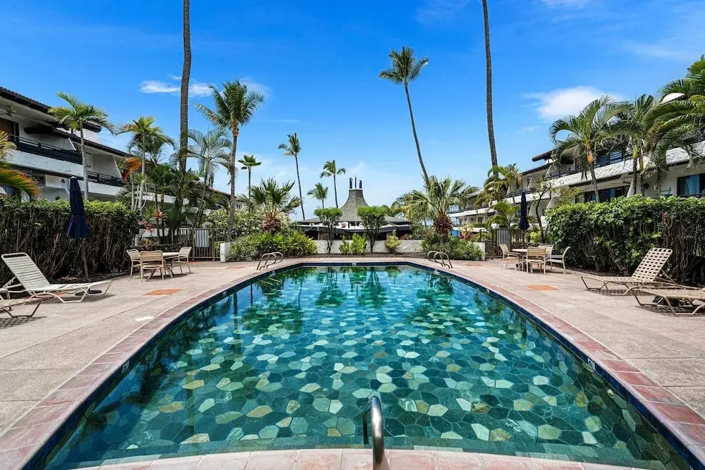 Steps to the Ocean - Great Location -central AC - Vrkcv