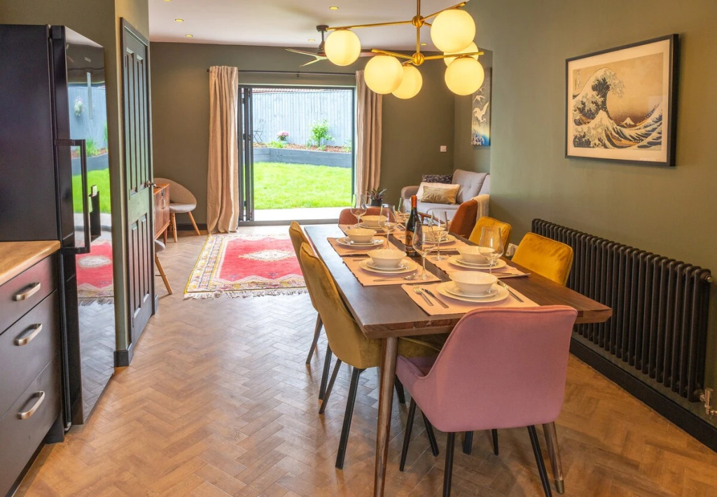 Escape 2 Unwind, Collier's Retreat - Sleeps 6