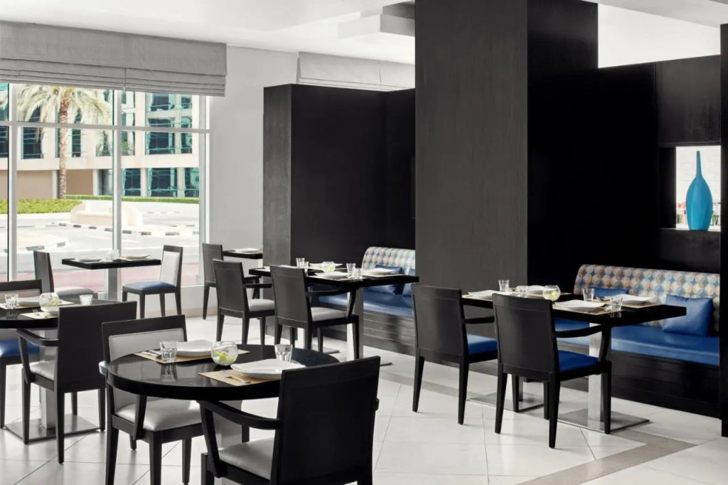 Holiday Inn Safa Park