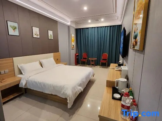 Haoting Hotel (Tianmen Road, Huazhou District, Weinan)