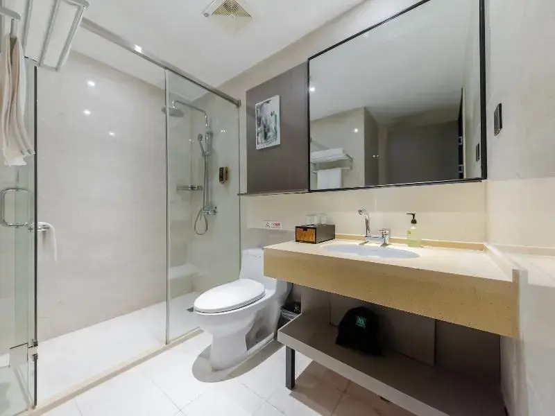 Yilong Anyun Hotel (Suzhou ShiQuan Road Nanmen Subway Station)