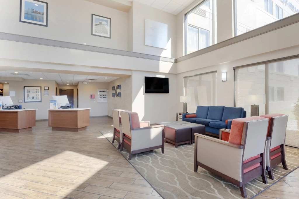 Comfort Inn & Suites Wichita Northeast