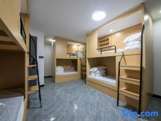Renfa Luxury Beauty Hotel (Shantou High-Speed Rail Station Branch)