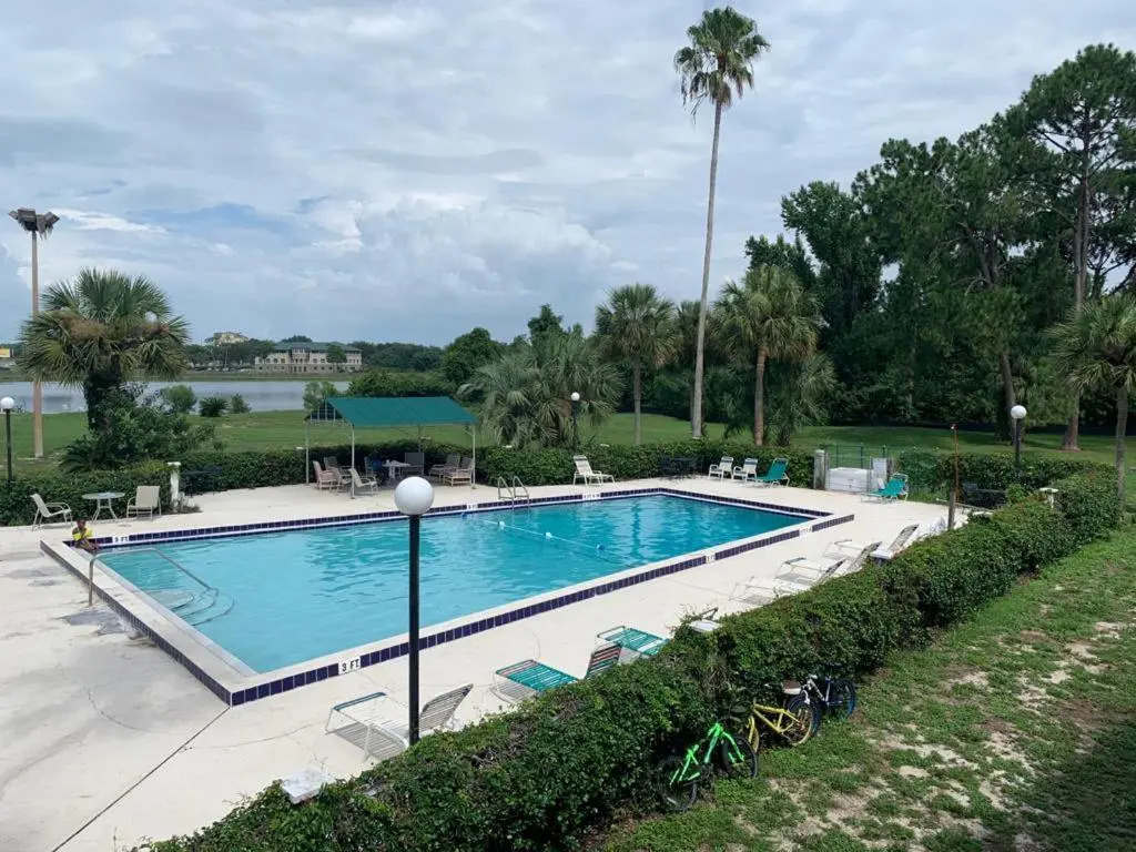 Inn On The Green Florida