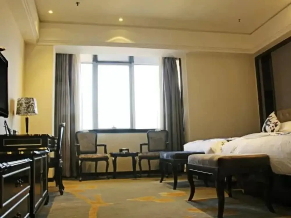 Chu Tian Yin Xing Hotel