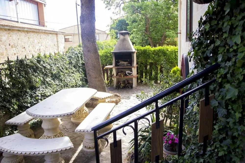 Spacious house in Abejar