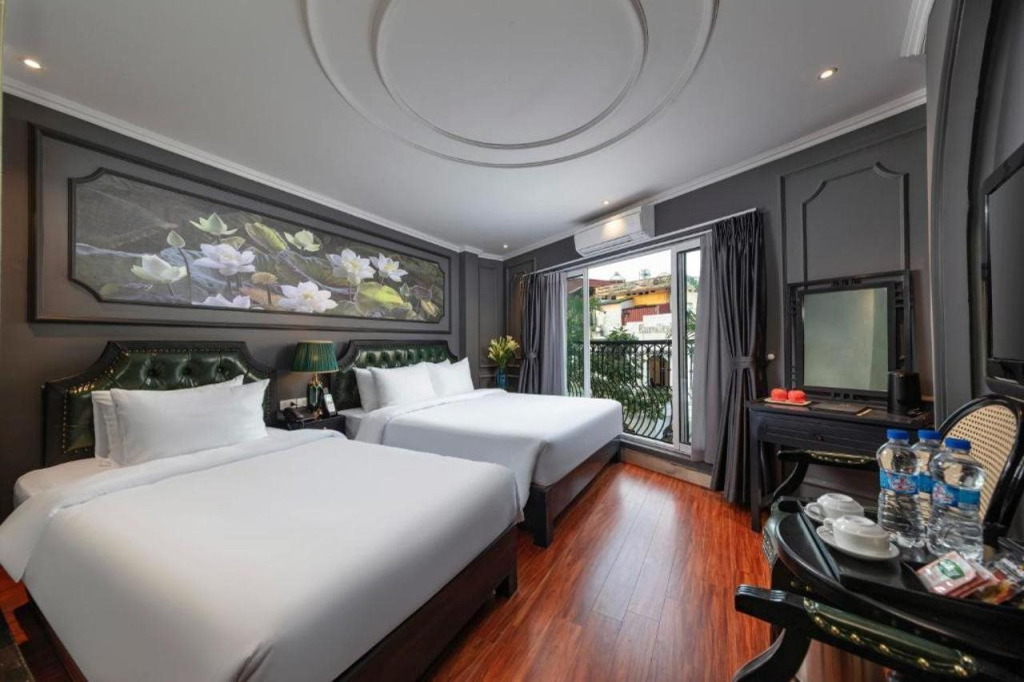 Stardust Hotel & Travel