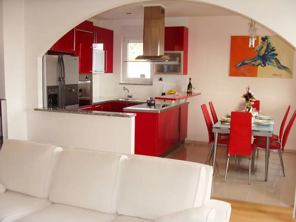 Light-filled Apartment in Kvarner With Terrace