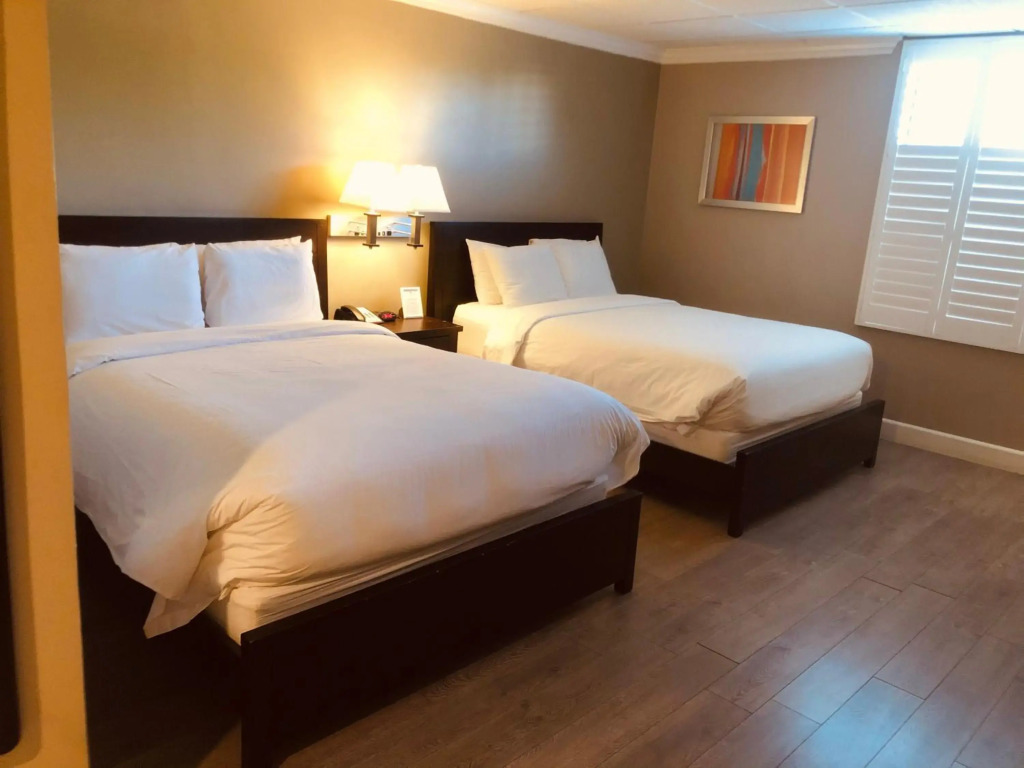 GreenTree Inn & Suites Los Angeles - Alhambra - Pasadena