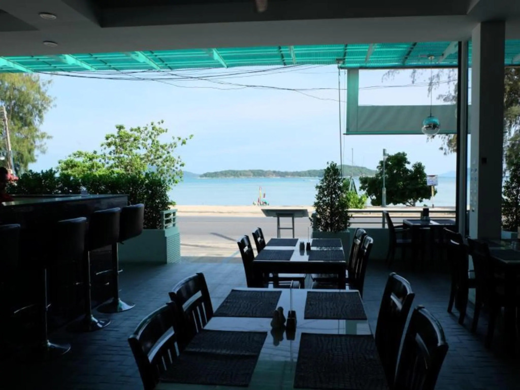 Phuket Seaview Resotel
