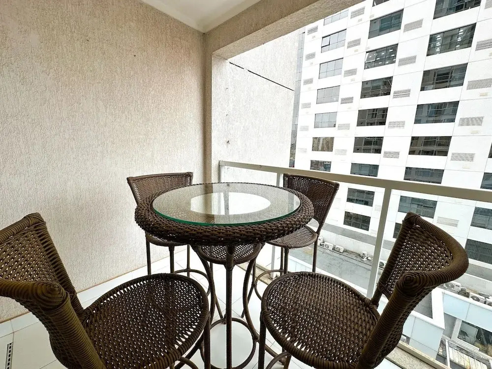 METROPOLITAN BARCELONA, JARDIM GOIÁS, AVENIDA DEPUTADO JAMEL CECÍLIO, AO LADO DO FLAMBOYANT SHOPPING, RESTAURANTES, LAZER COM PISCINA, ACADEMIA E SAUNA, ESTACIONAMENTO GRÁTIS, ENXOVAL COMPLETO DE CAMA E BANHO, LAVANDERIA GRÁTIS, By REI DOS FLATS