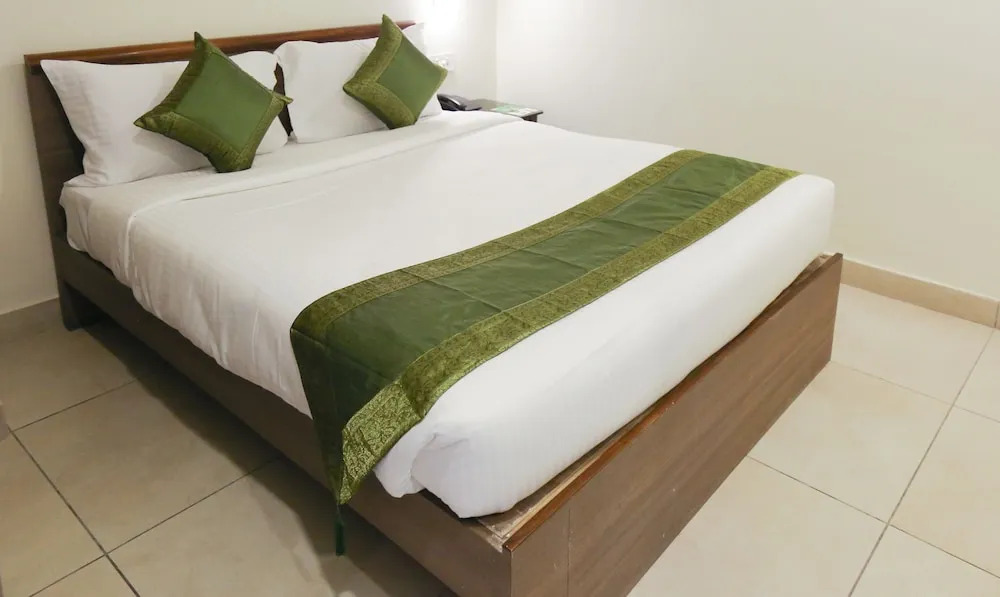 Itsy Hotels N Square