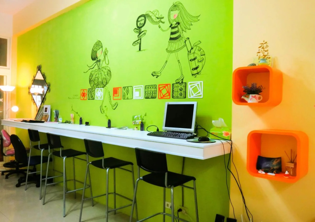 Colorful Taiwan Hostel