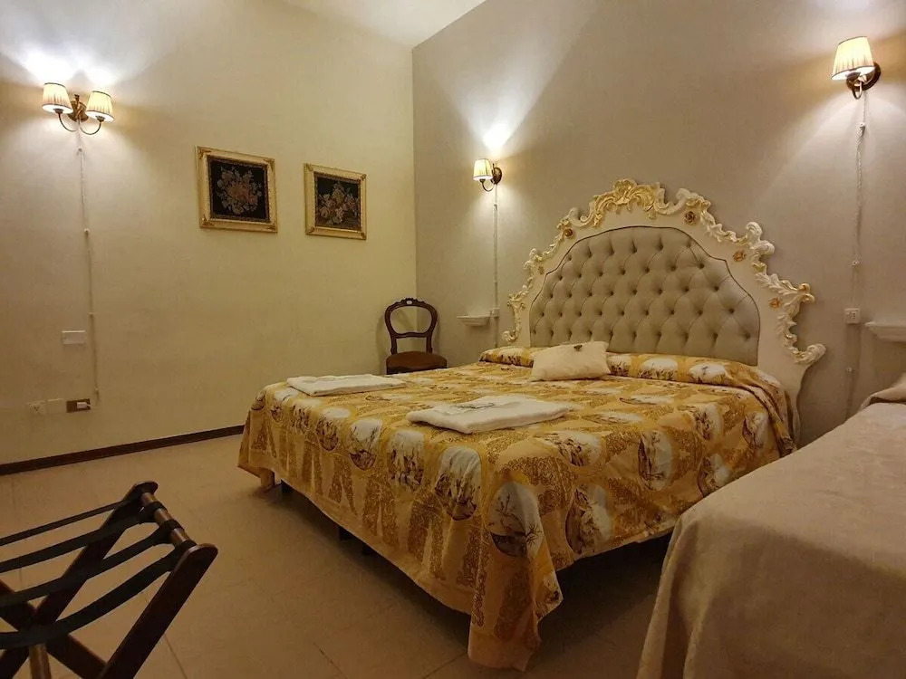 HOTEL RINASCIMENTO