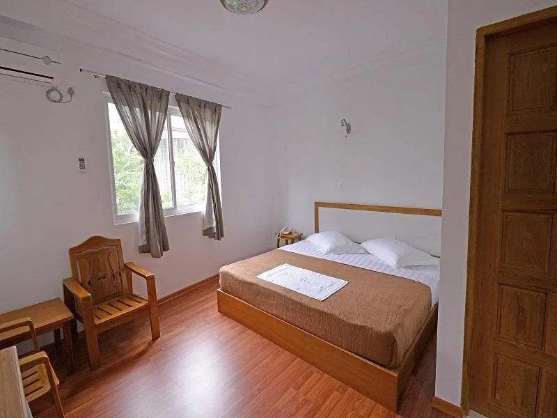 Hotel Captain