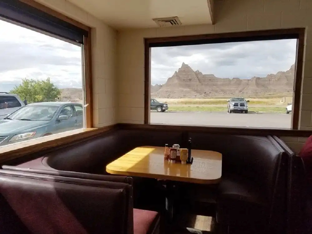 Badlands Inn