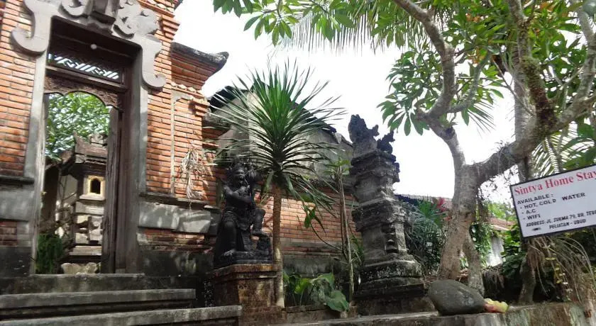 Sintya Homestay