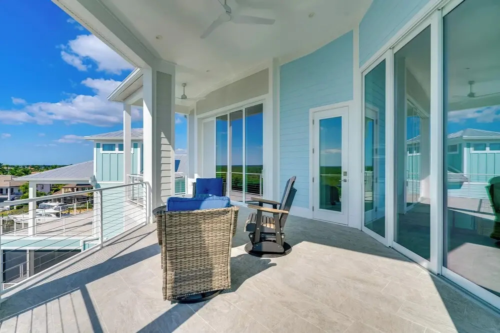 Luxury Group Escape in Cape Corals Cape Harbour!