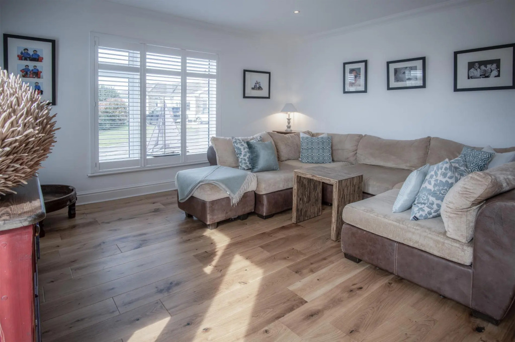 Town Heights - 3 Bedroom Holiday Home - Tenby