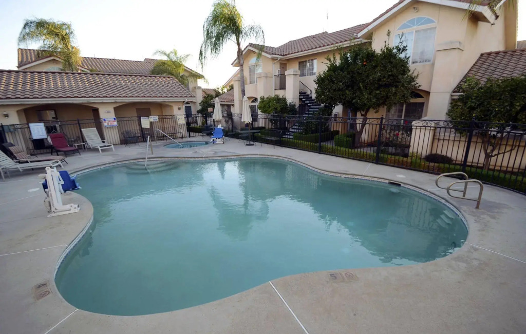 Garden Inn and Suites Fresno