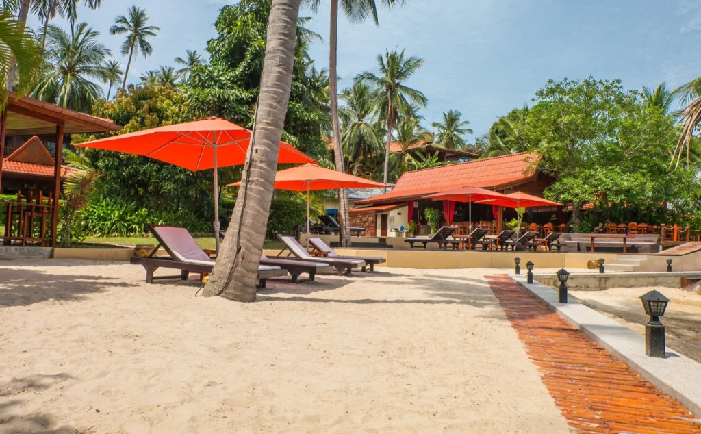 Cyana Resort