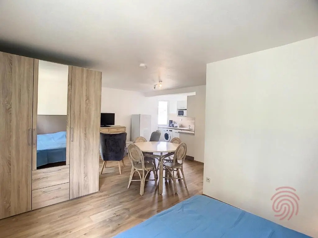 Appartement Lamalou-les-Bains, 1 pièce, 2 personnes - FR-1-451-46