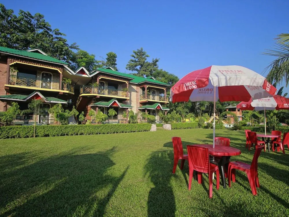 OYO 23390 Ruposhi Bangla Eco Resort