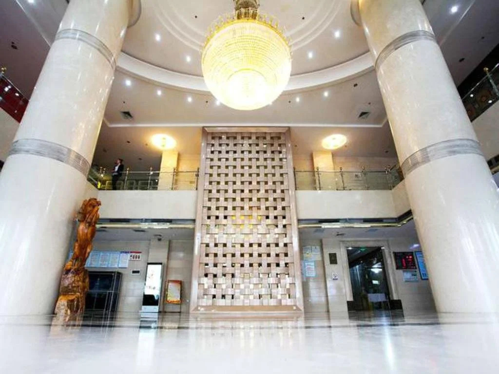 Sea Sky Hotel