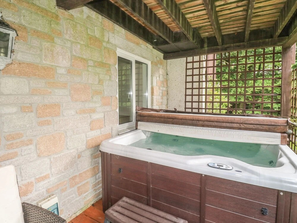 32 Valley Lodge