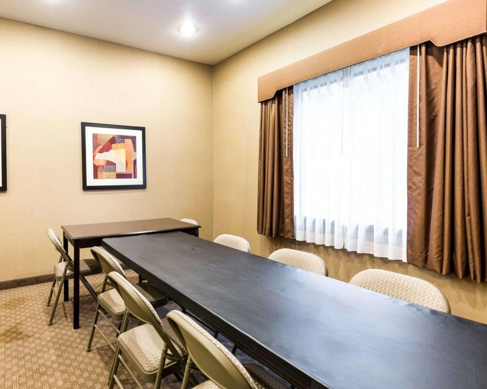 Comfort Inn & Suites Winnie