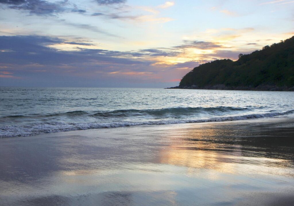 Le Meridien Phuket Beach Resort