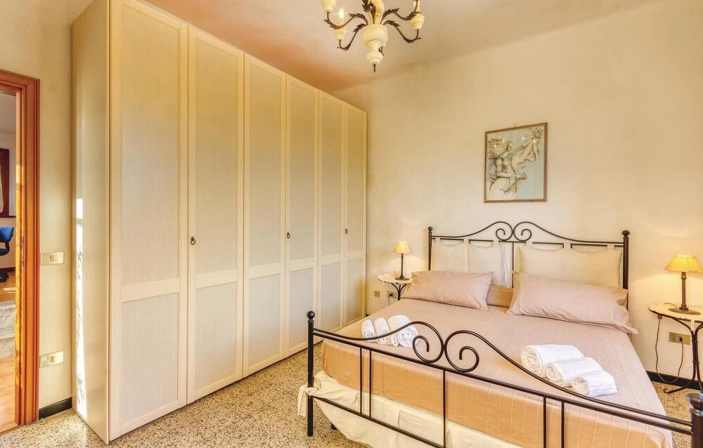Beautiful Apartment in Marignana With 2 Bedrooms and Wifi