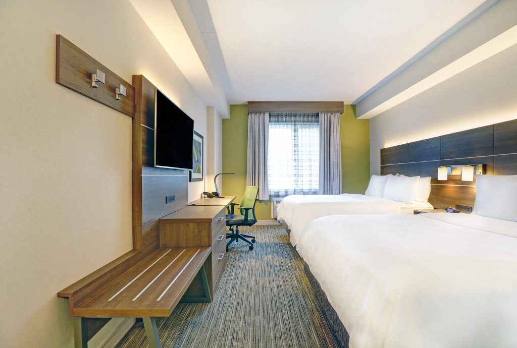 Holiday Inn Express Whitby Oshawa by IHG