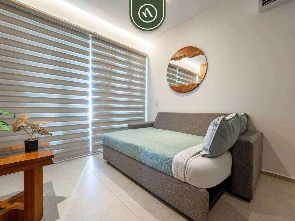Oceanview 1 BR Condo - Private Beach - Pools