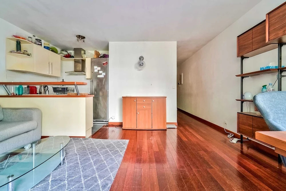 Well-equipped Studio With Balcony - Paris 19ème