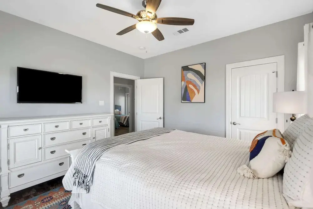 Ocean Views Optional Golf Cart Sleeps 14