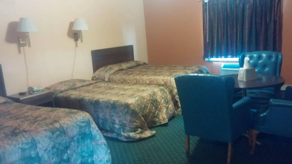Budget Inn