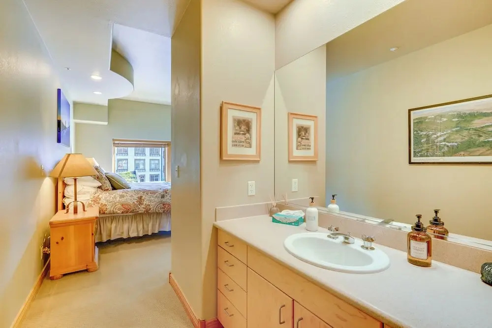 Ski-InandOut Solitude Ski Village Condo with Hot Tubs