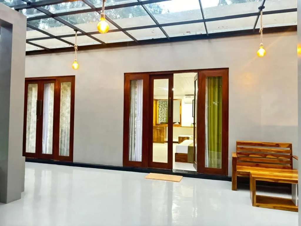 Sandra Guesthouse