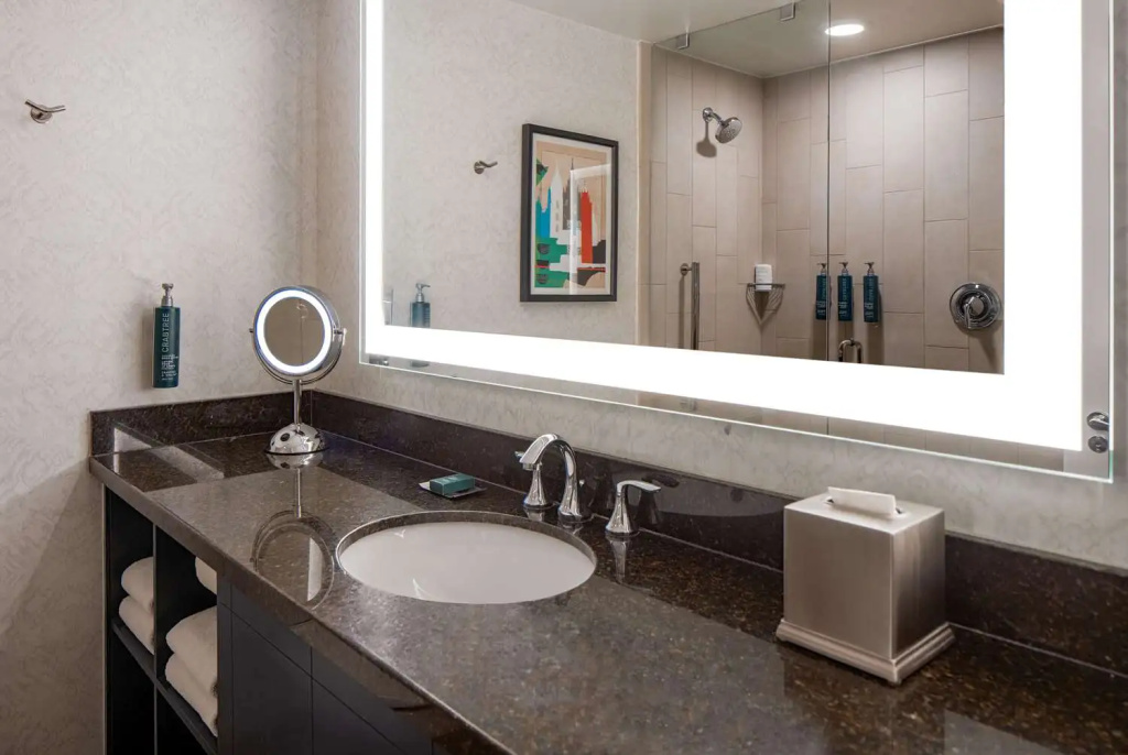 Doubletree Suites by Hilton Salt Lake City