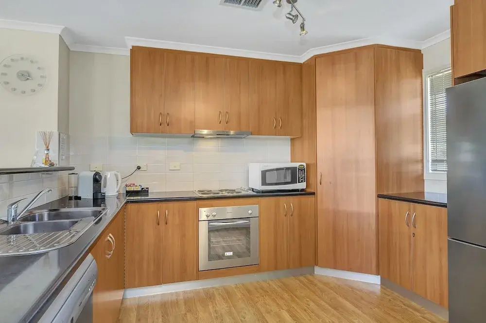 Green Reef Beach House - Aldinga Beach - C21 SouthCoast Holidays
