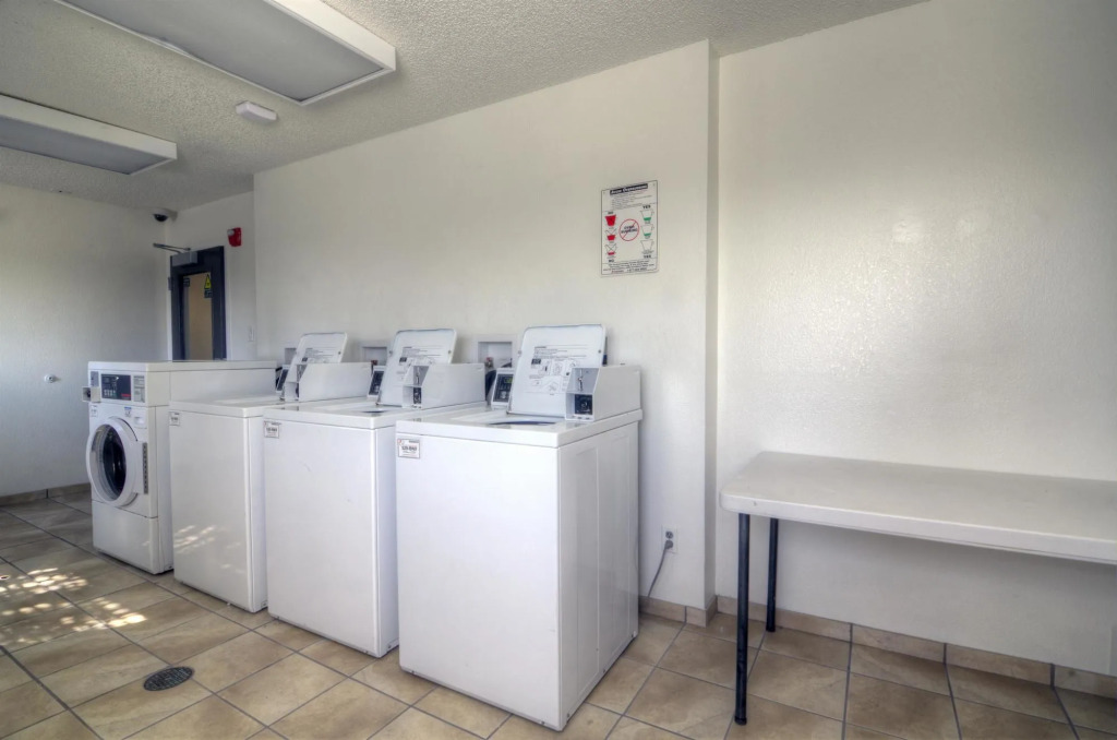 Motel 6-Orlando, FL - International Dr