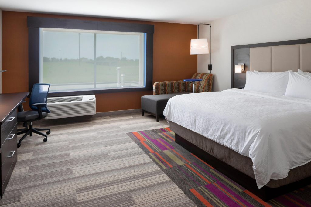 Holiday Inn Express & Suites - Bourbonnais East - Bradley by IHG