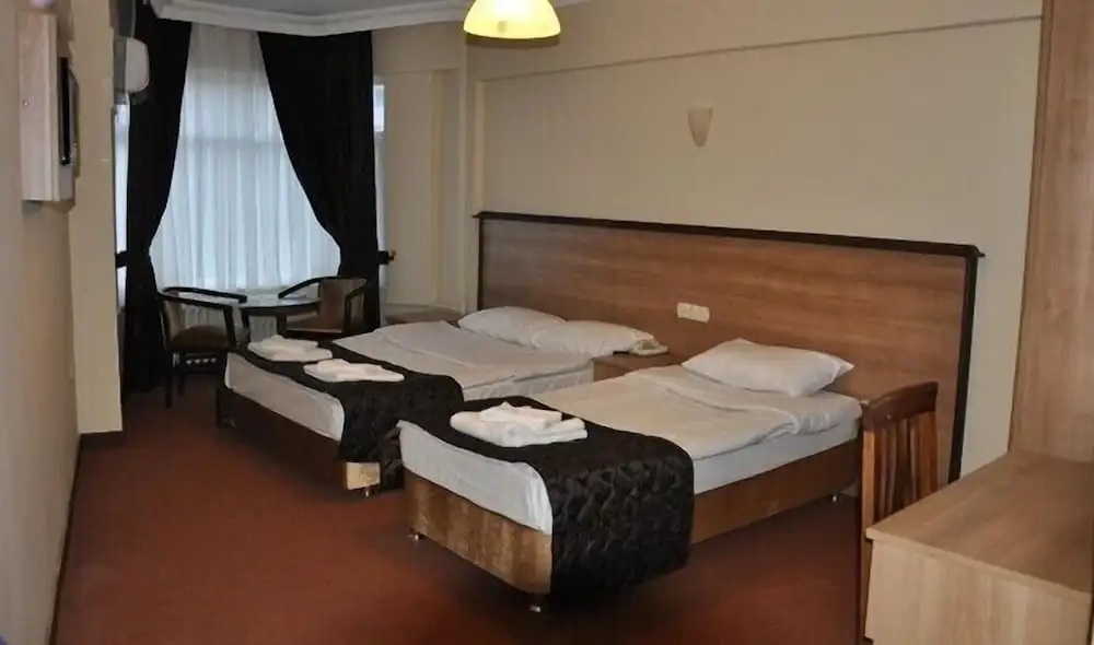 Kayra Hotel