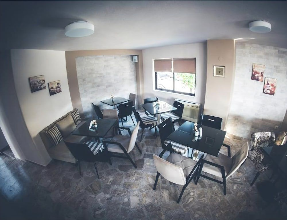 Aktaion Hotel