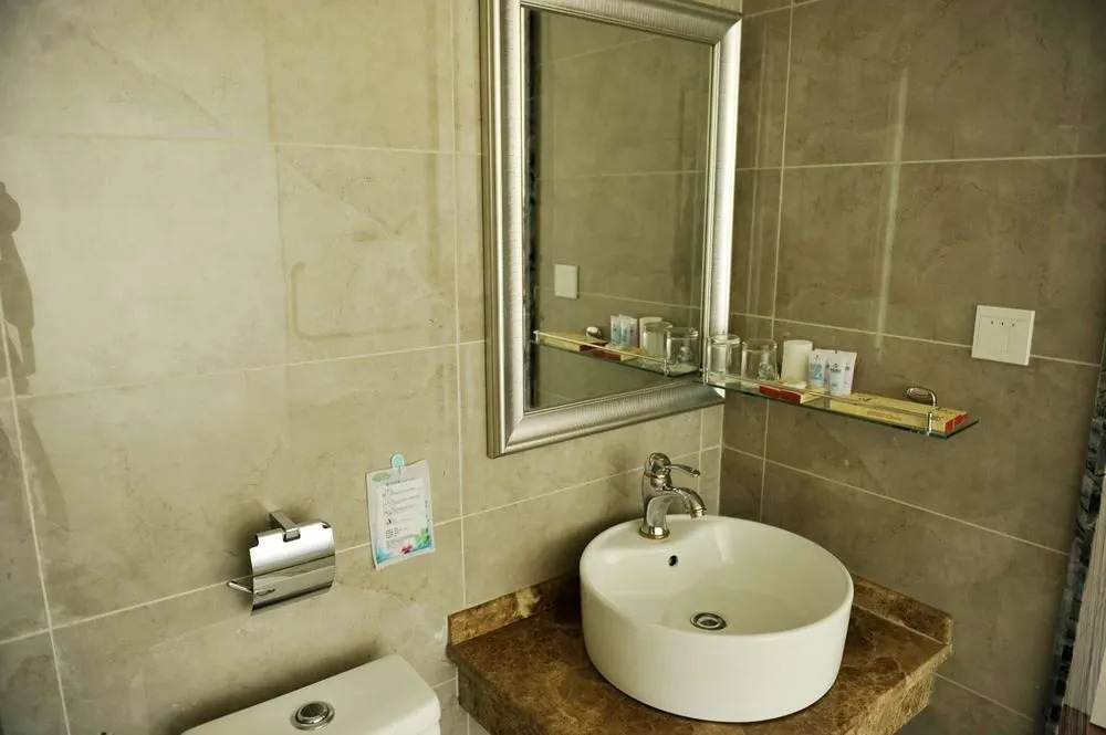 Wulong Xiannvshan Platinum Hotel